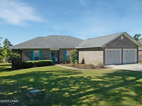 2750 Appalachee Trl, Marianna, FL 32446