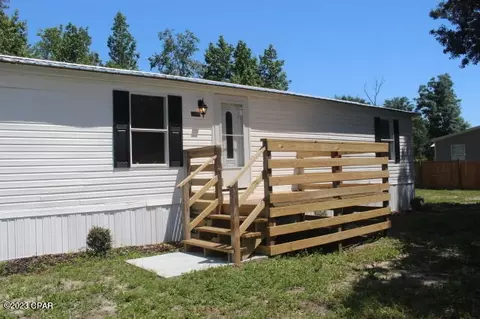 2288 Cornsilk Rd, Marianna, FL 32446