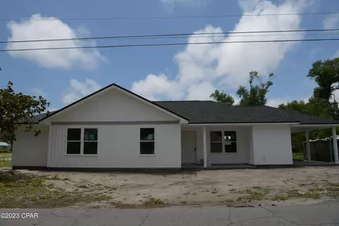 2331 E 3rd St, Panama City, FL 32401