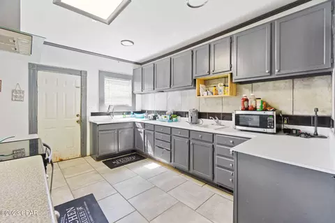 616 Main St, Chipley, FL 32428 photo 8