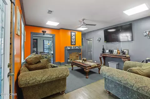 616 Main St, Chipley, FL 32428 photo 5