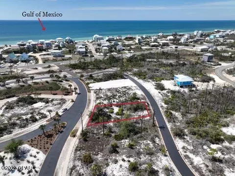 74 Regatta Dr, Port St Joe, FL 32456