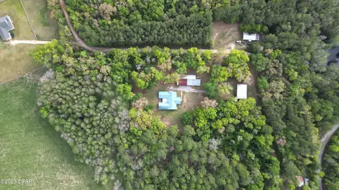 2949 Brunson Landing Rd, Vernon, FL 32462