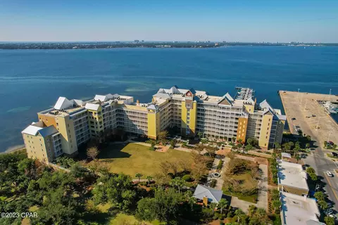 3001 W 10th St #306, Panama City, FL 32401