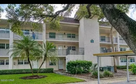 870 Virginia St #305, Dunedin, FL 34698