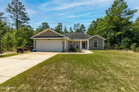 2394 Elmore St, Chipley, FL 32428