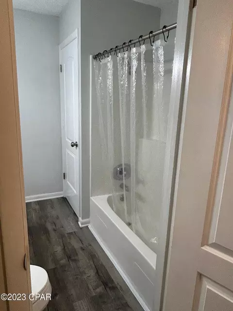 664 2nd St, Chipley, FL 32428 photo 8