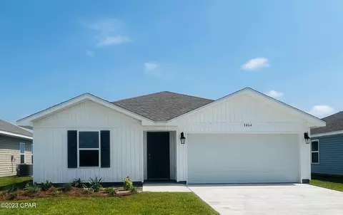 5064 Rivergrass Dr, Panama City, FL 32404