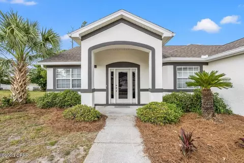 3220 Azalea Circle Cir, Lynn Haven, FL 32444