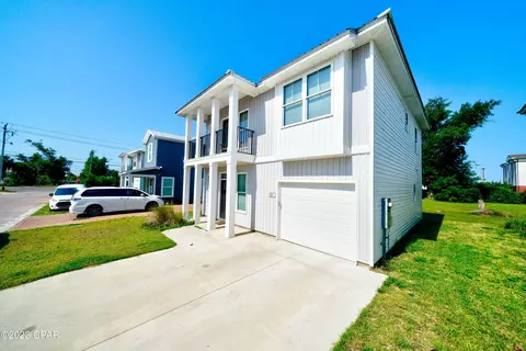 307 Raven Ln, Panama City, FL 32404
