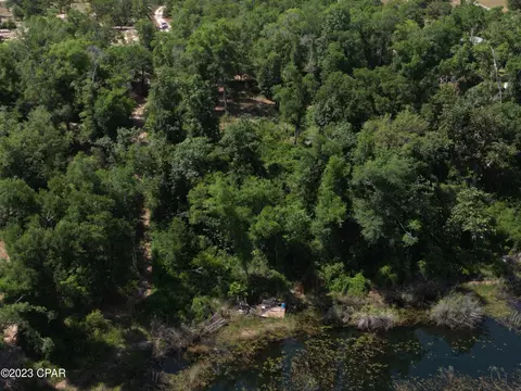 2815 Three Way Rd, Southport, FL 32409