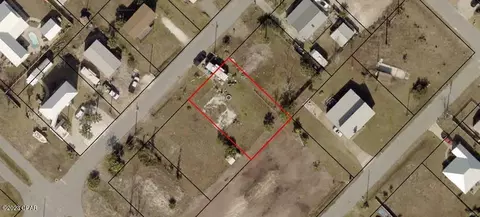 204 4th St, Mexico Beach, FL 32456