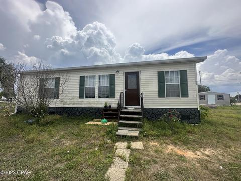 481 Angel Fish St, Port Saint Joe, FL 32456