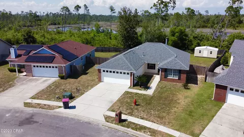 530 J H Crews Cir, Panama City, FL 32404