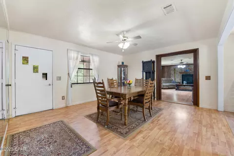 272 Boundary Line Rd, Freeport, FL 32439 photo 4