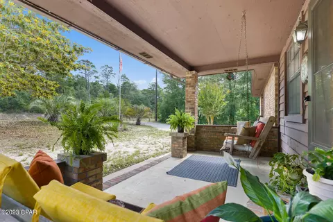 272 Boundary Line Rd, Freeport, FL 32439 photo 2