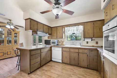 272 Boundary Line Rd, Freeport, FL 32439 photo 9