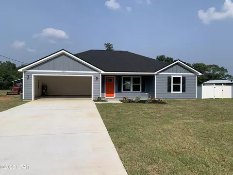 12670 NW Twin Oaks Dr, Bristol, FL 32321