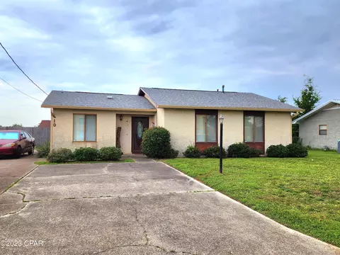 610 Venetian Way, Panama City, FL 32405