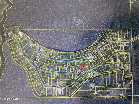 192 Moss Ave, Vernon, FL 32462