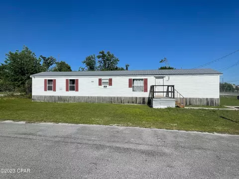1102 Marion Joyner Dr, Panama City, FL 32401