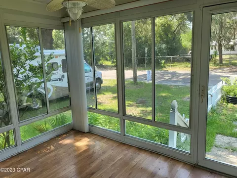 3606 W 16th St, Panama City, FL 32401
