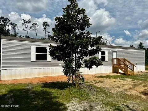 12028 Ivydell St, Fountain, FL 32438