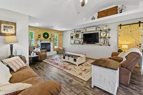 2058 Rolling Pines Rd, Chipley, FL 32428 photo 5