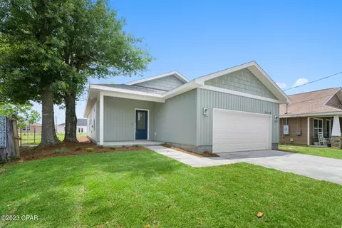 1610 Indiana Ave, Lynn Haven, FL 32444
