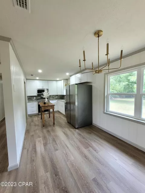 5458 9th St, Malone, FL 32445 photo 8