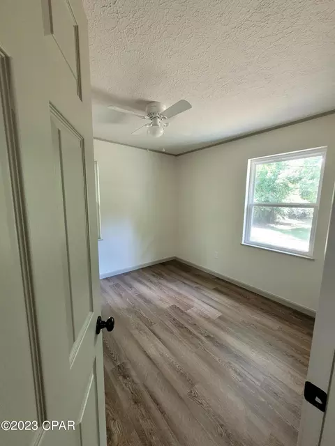 5458 9th St, Malone, FL 32445 photo 23