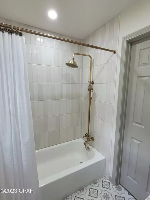 5458 9th St, Malone, FL 32445 photo 17