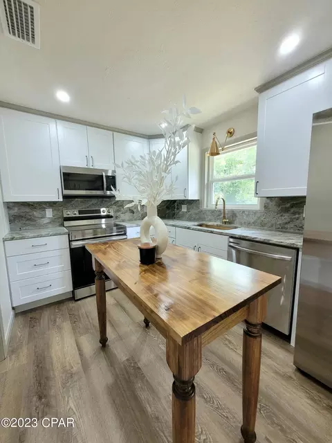 5458 9th St, Malone, FL 32445 photo 11