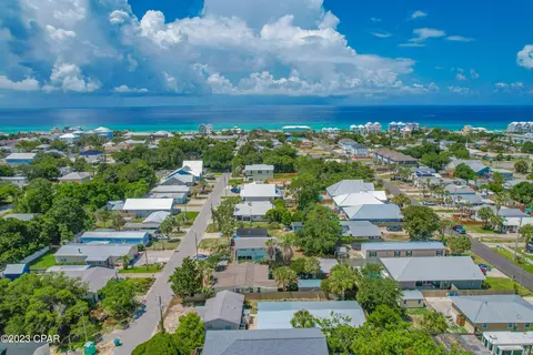 241 15th St, Panama City Beach, FL 32413