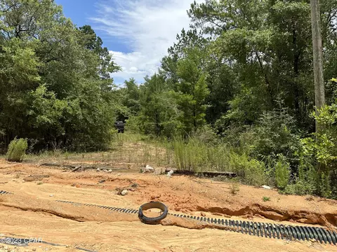 000 Pine Log Rd, Chipley, FL 32428