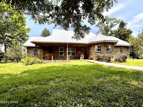3119 Old Us Rd, Marianna, FL 32446
