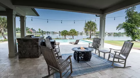 231 N Bay Ct, Lynn Haven, FL 32444