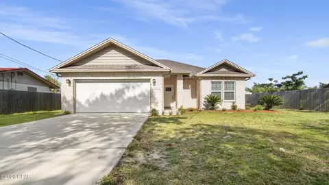 1013 Georgia Ave, Lynn Haven, FL 32444