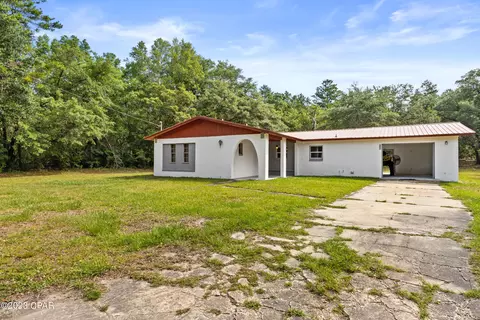 1750 Normandy Dr, Chipley, FL 32428