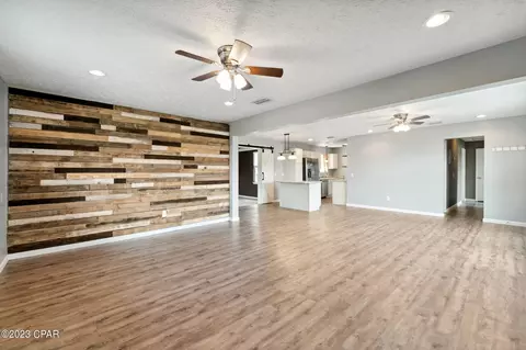 716 E Pine Forrest Dr, Lynn Haven, FL 32444 photo 5