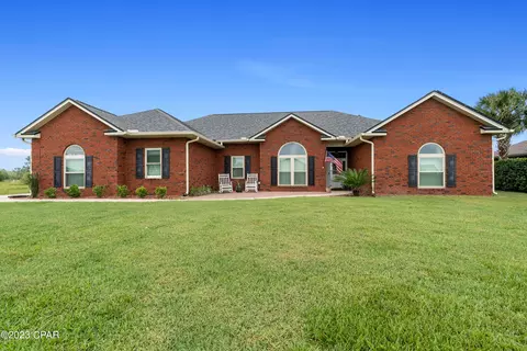 3411 Nautical Dr, Southport, FL 32409