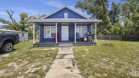 512 Cactus Ave, Panama City, FL 32401