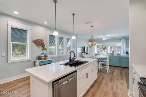 102 S 38th St #D, Mexico Beach, FL 32456
