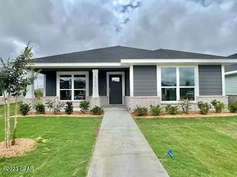 11409 Fowler St, Panama City, FL 32404