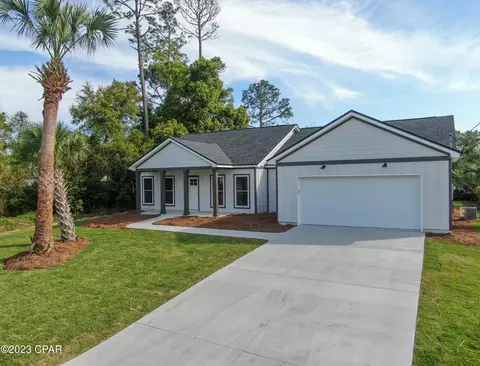 204 Sunset Ln, Panama City Beach, FL 32407