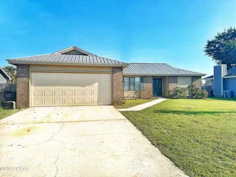 2520 E 37th Plz, Panama City, FL 32405