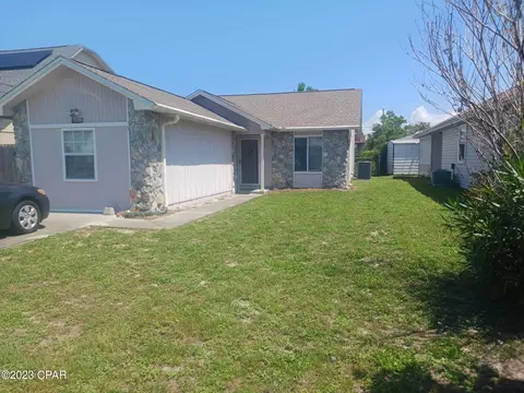 6407 Omoko St, Panama City, FL 32404