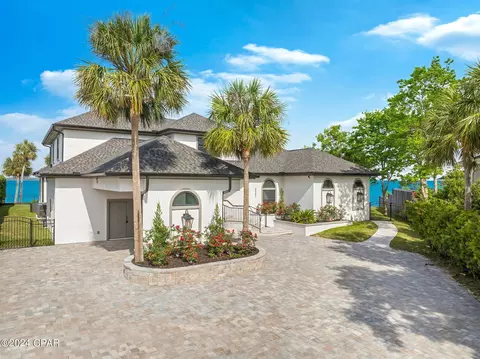 3301 Harbour Pl, Panama City, FL 32405