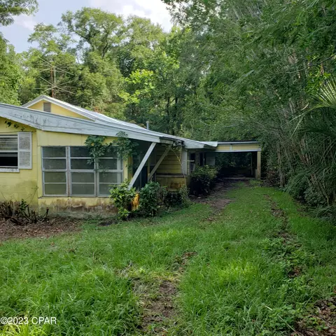 304 Moore Ln, Bonifay, FL 32425