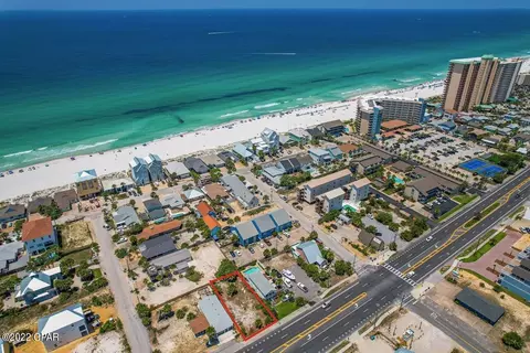 6727 Thomas Dr, Panama City Beach, FL 32408